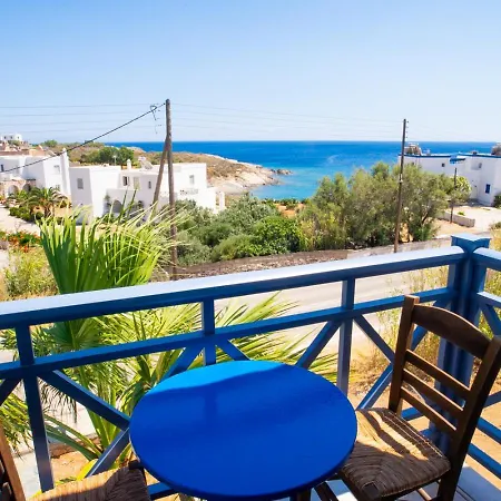Manos Hotel